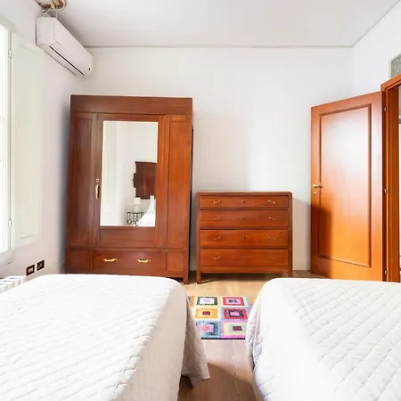 Ginori B Apartment