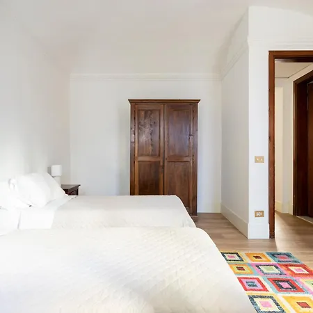 Ginori B Apartment
